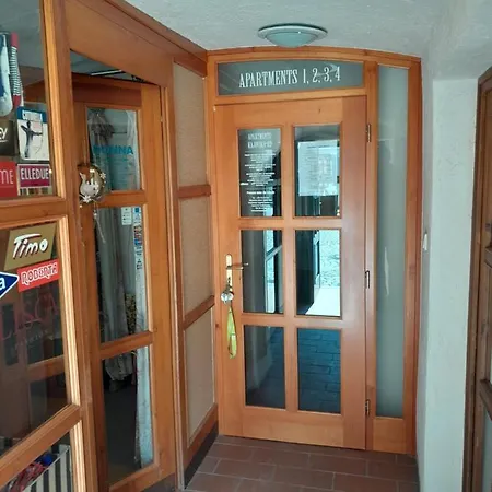 Aparthotel Kajovska 63