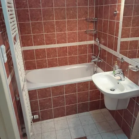 Kajovska 63 Aparthotel *